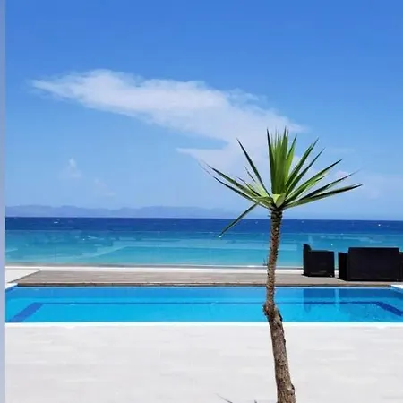 Vaso Front Vila Ialysos (Rhodes)