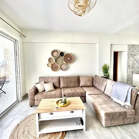 Vaso Front イアリソス