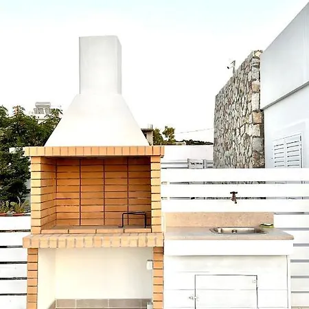 Villa Vaso Front